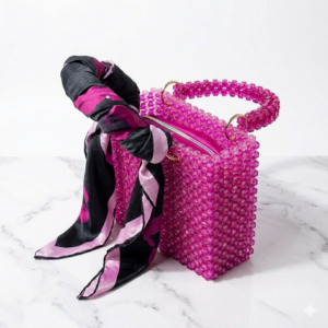 Nala Zuri – Sac à Main Perlé Rose Vif | Sacoches de Paty