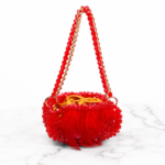 Nzuri Ya Moto – Sac à Main Perlé Rouge à Plumes | Sacoches de Paty